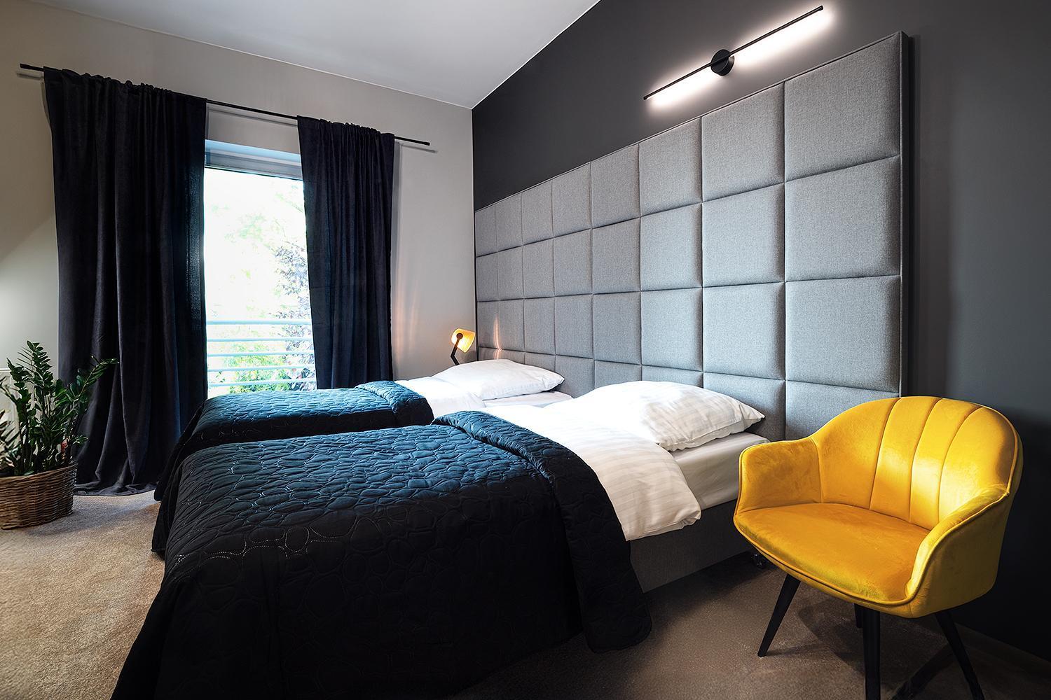 Hotel Absolwent Gostyń المظهر الخارجي الصورة
