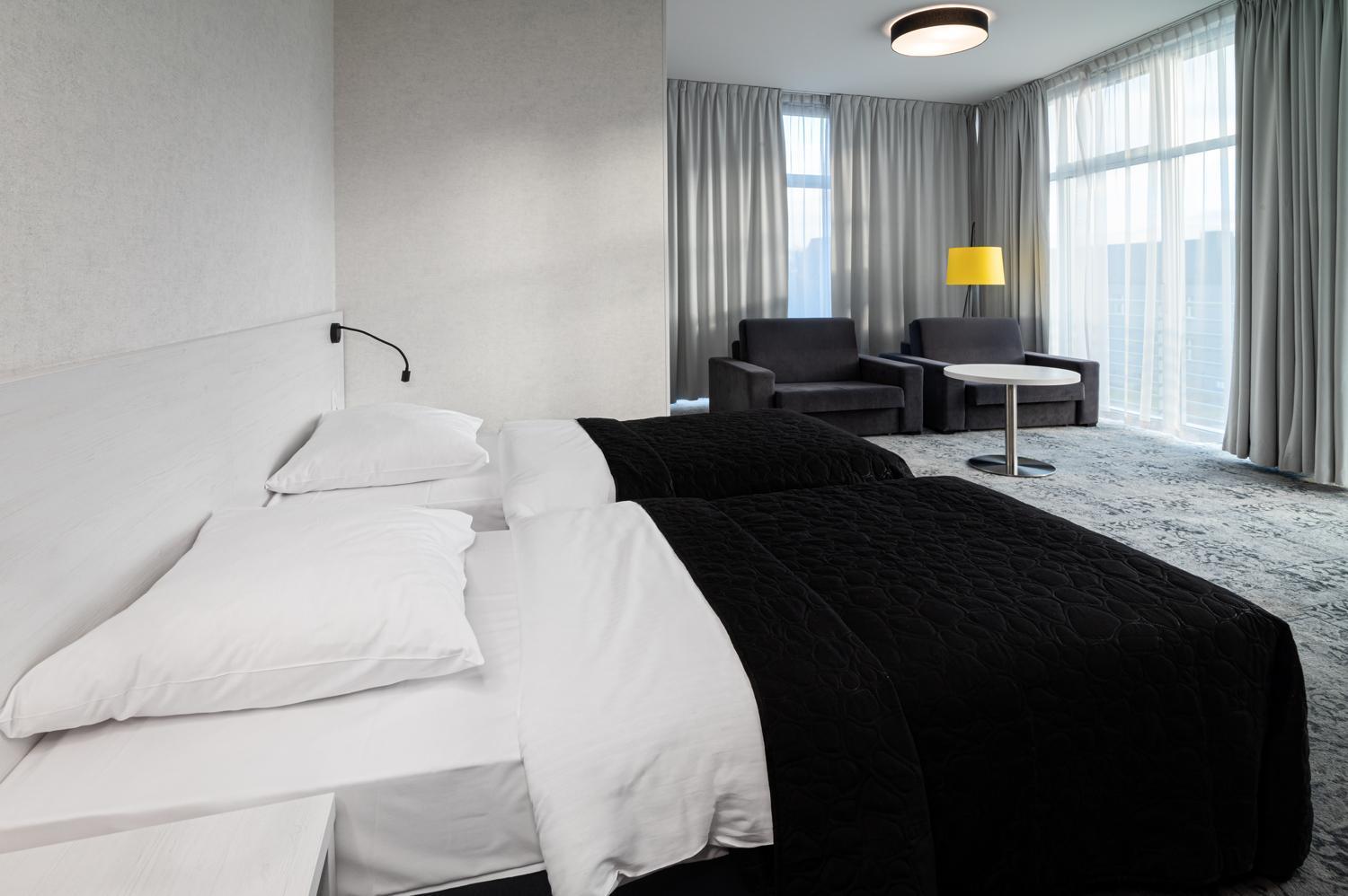 Hotel Absolwent Gostyń المظهر الخارجي الصورة