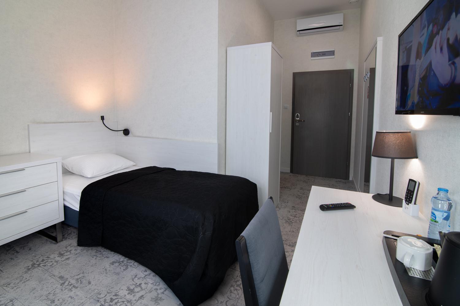 Hotel Absolwent Gostyń المظهر الخارجي الصورة
